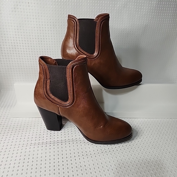 Call It Spring 10US Womens Brown Vegan Leather Chelsea Ankle Boots Block Heel - Picture 4 of 11